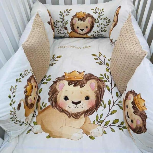 סט מצעים למיטת תינוק – דגם אריה על עלים