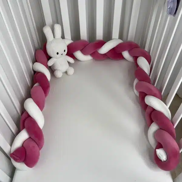 נחשוש למיטת תינוק - צמה 2מטר צבע ורוד ולבן